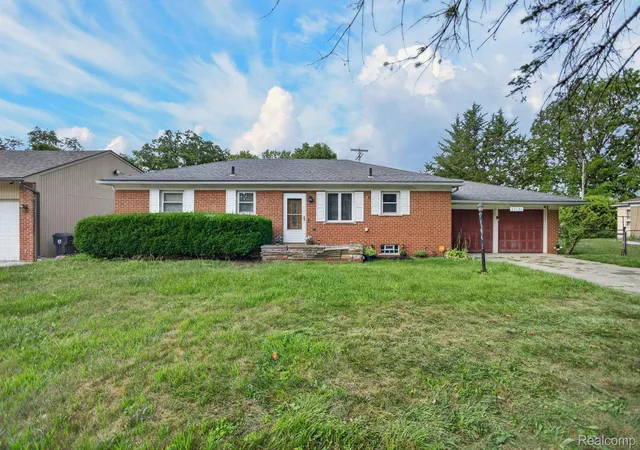 Photo 1 of Single family home for sale at 25126 W Chicago, Redford, MI 48239 | MLS# 20261063832 | Listing updated on 2026-09-08