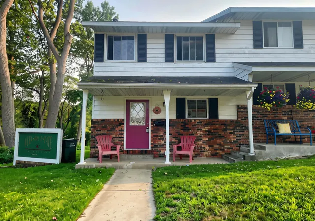 1st image of 1369 Creek Dr, Muskegon, MI 49441