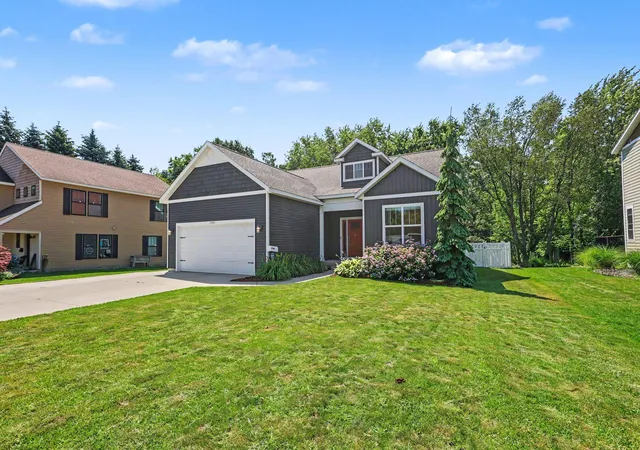 1st image of 1400 Taylor Ave, Grand Haven, MI 49417 | MLS# 71026042142