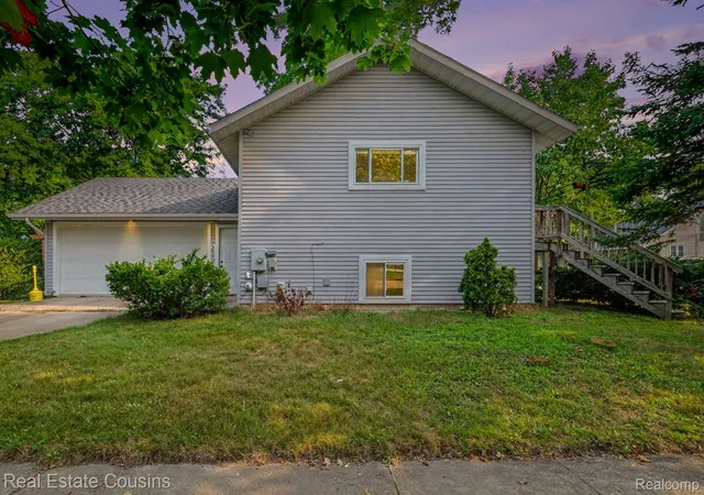 Photo 1 of Sale Pending at 300 Kent St, Durand, MI 48429 | MLS# 20261063836 | Listing updated on 2026-08-17