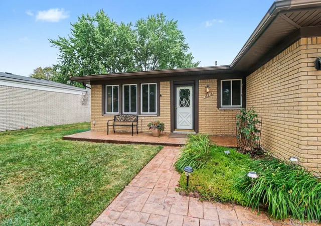 Photo 3 of Single family home for sale at 38218 Douglas Dr, Sterling Heights, MI 48310 | MLS# 20261063846 | Listing updated on 2026-09-09