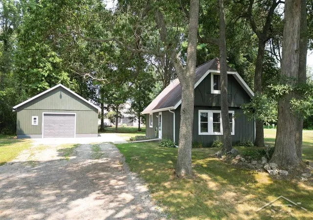 Single family home for sale at 5959 Busch Rd, Birch Run, MI 48415 | MLS# 61050218253