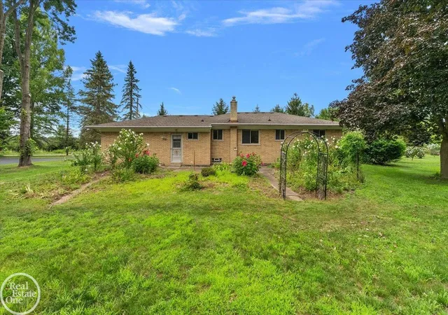 Photo 3 of Single family home for sale at 11900 27 Mile Rd, Washington, MI 48094 | MLS# 58050218255 | Listing updated on 2026-10-21