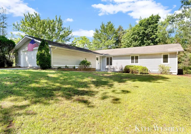 1st image of 18883 168th Ave, Spring Lake, MI 49456 | MLS# 65026042155