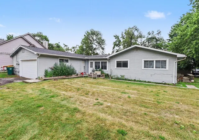 2nd image of 351 S Mansfield St, Ypsilanti, MI 48197 | MLS# 81026042157