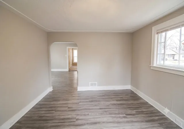Photo 2 of Multi family home for sale at 823 Mc Reynolds Ave Nw, Grand Rapids, MI 49504 | MLS# 65026042168 | Listing updated on 2026-10-08