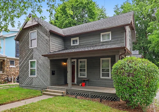 1st image of 9 S Summit St, Ypsilanti, MI 48197 | MLS# 81026042169