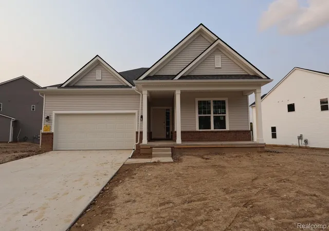Photo 1 of Single family home for sale at 27119 Silo Dr, Saline City Washtenaw, MI 48176 | MLS# 20261063861 | Listing updated on 2026-09-13