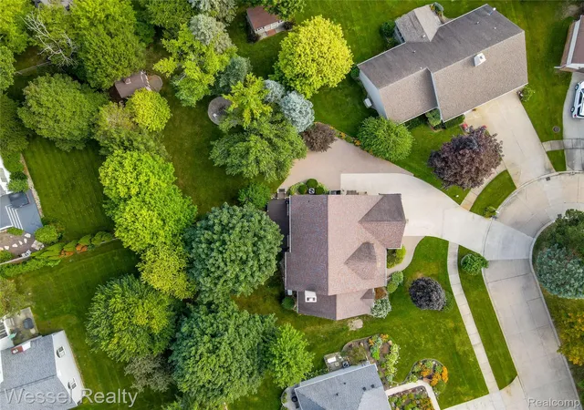 Photo 3 of Single family home for sale at 12211 Mentz Dr, Bruce Township Macomb, MI 48065 | MLS# 20261063869 | Listing updated on 2026-09-17