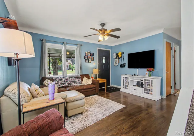 Photo 3 of Single family home for sale at 26686 Southwestern Hwy, Redford, MI 48239 | MLS# 20261063876 | Listing updated on 2026-09-12