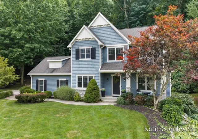 1st image of 4667 Sundial Dr Ne, Grand Rapids, MI 49525 | MLS# 65026042195