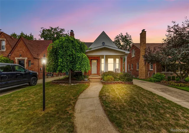 Photo 1 of Single family home for sale at 426 N Rosevere Ave, Dearborn, MI 48128 | MLS# 20261063888 | Listing updated on 2026-08-29