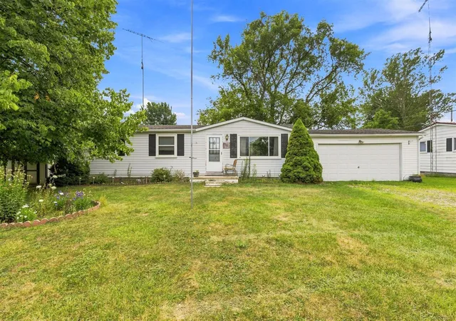 1st image of 5982 Avalon Cir, Lexington, MI 48450 | MLS# 58050218268