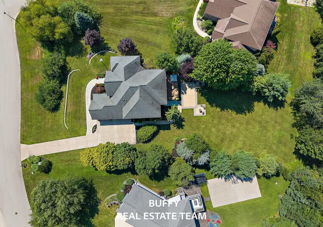 Photo 3 of Single family home for sale at 162 Meadows Dr, Norton Shores, MI 49444 | MLS# 71026042196 | Listing updated on 2026-09-30