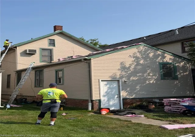 Photo 2 of Multi family home for sale at 1335 & 1337 Bagley St, Detroit, MI 48226 | MLS# 20261063913 | Listing updated on 2026-08-12