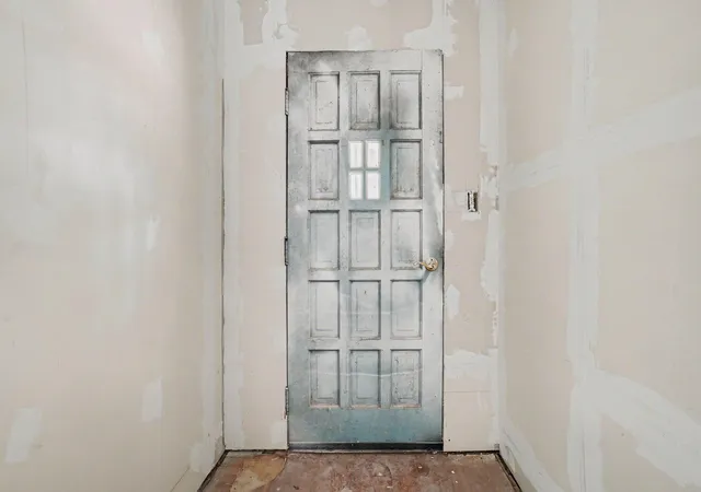 Photo 3 of Single family home for sale at 102 Worden Ave, Kalamazoo, MI 49048 | MLS# 66026042206 | Listing updated on 2026-08-12