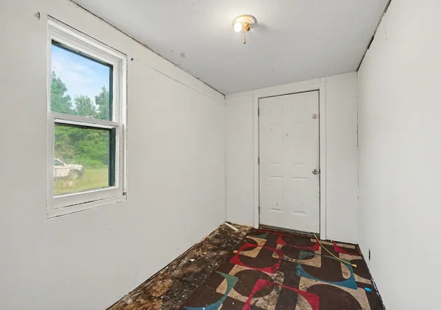 3rd image of 20 Summer St, Battle Creek, MI 49015 | MLS# 66026042214