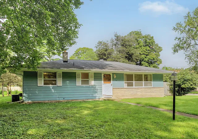 Photo 1 of Single family home for sale at 808 Jones St, Marshall, MI 49068 | MLS# 64026042219 | Listing updated on 2026-08-31