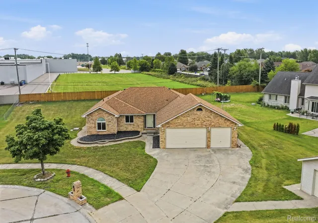 Photo 2 of Single family home for sale at 15690 Deepwood Ct E, Fraser, MI 48026 | MLS# 20261063935 | Listing updated on 2026-09-17