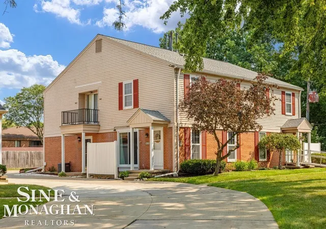 Photo 1 of Condo for sale at 24151 Meadow Brg Dr, Clinton Township, MI 48035 | MLS# 58050218276 | Listing updated on 2026-08-31