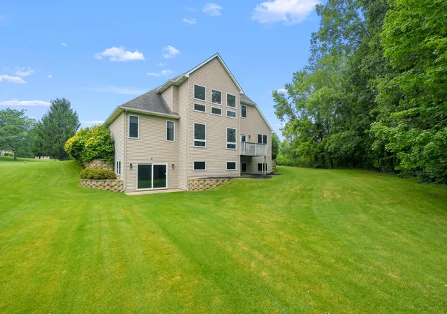 Photo 2 of Single family home for sale at 16121 Indian Valley St, Schoolcraft, MI 49087 | MLS# 66026042224 | Listing updated on 2026-09-18