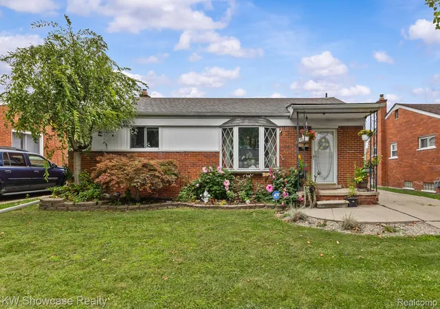 Photo 1 of Sale Pending at 13330 Peach St, Southgate, MI 48195 | MLS# 20261063951 | Listing updated on 2026-08-31