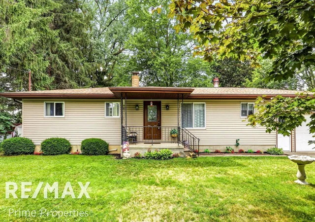 Photo 3 of Single family home for sale at 3942 Waltmar Dr, Bridgeport, MI 48722 | MLS# 5050218282 | Listing updated on 2026-08-12
