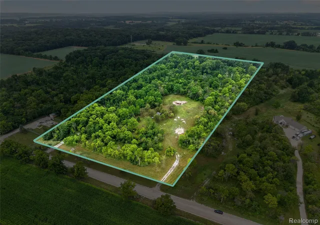 2nd image of 8770 Kaiser Rd, Saline, MI 48176 | MLS# 20261063968