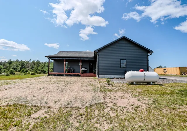 Photo 4 of Single family home for sale at 2857 Peregrine Dr, Elmira, MI 49730 | MLS# 78080072251 | Listing updated on 2026-09-01