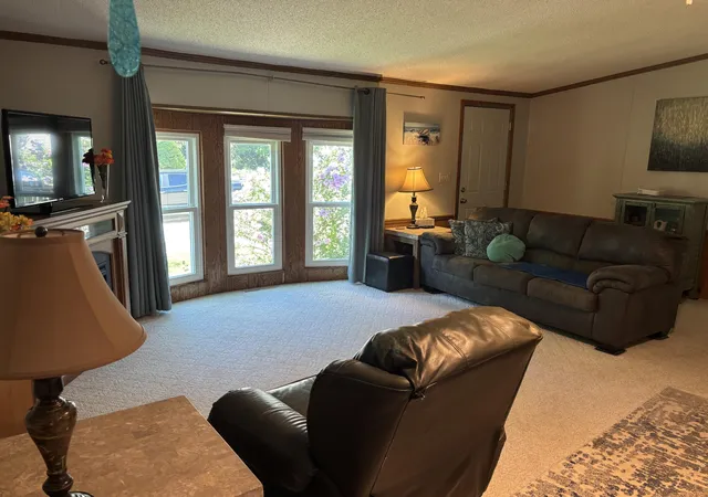 Photo 5 of Single family home for sale at 14288 Winters Crk W, West Olive, MI 49460 | MLS# 71026042253 | Listing updated on 2026-09-03