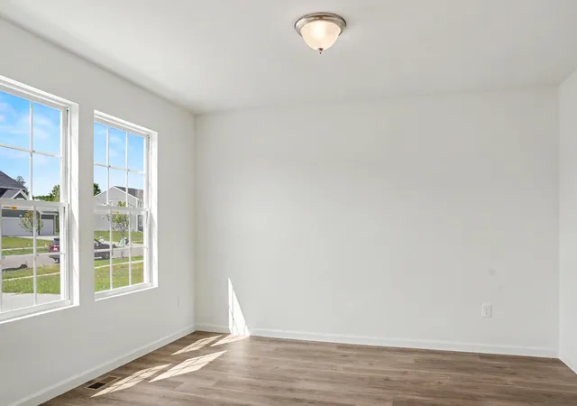 Photo 4 of Single family home for sale at 5066 Buxton Trl, Kalamazoo, MI 49009 | MLS# 66026042249 | Listing updated on 2026-09-11