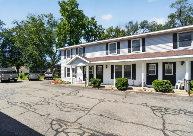 Photo 4 of Condo for sale at 199 E 34th Street #5, Holland, MI 49423 | MLS# 71026042251 | Listing updated on 2026-08-29