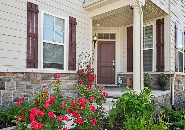 Photo 3 of Condo for sale at 3239 Brackley Dr, Ann Arbor, MI 48105 | MLS# 81026042264 | Listing updated on 2026-09-12