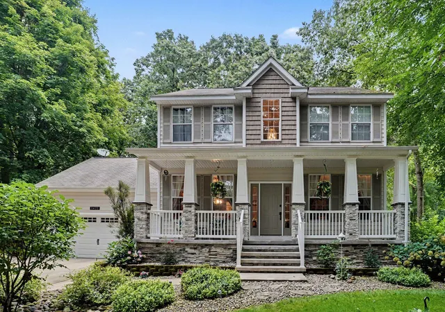 Photo 1 of Sale Pending at 3423 Hathaway Rd, Kalamazoo, MI 49009 | MLS# 66026042263 | Listing updated on 2026-08-17