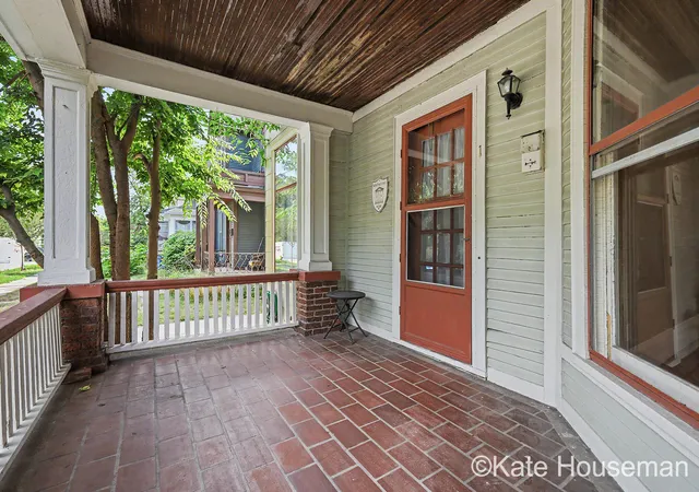 Photo 3 of Multi family home for sale at 317 Union Ave SE, Grand Rapids, MI 49503 | MLS# 65026042259 | Listing updated on 2026-10-04