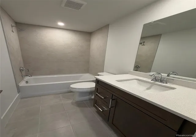 Listing Photo 5 - Condo for sale in building located at 107 Bridle, Northville, MI 48167 - Unit #54