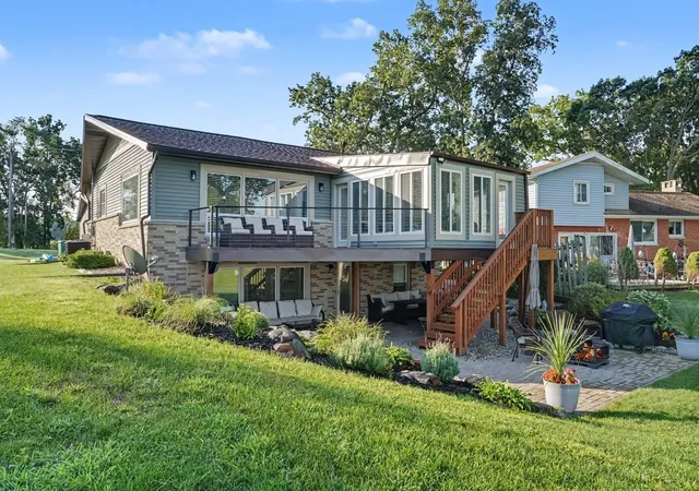 Photo 3 of Single family home for sale at 2915 Woodhams Ave, Portage, MI 49002 | MLS# 66026042276 | Listing updated on 2026-08-31