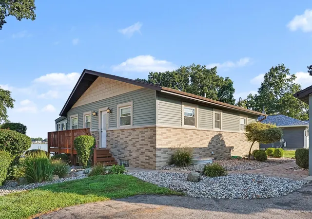 Photo 3 of Single family home for sale at 2915 Woodhams Ave, Portage, MI 49002 | MLS# 66026042276 | Listing updated on 2026-10-02