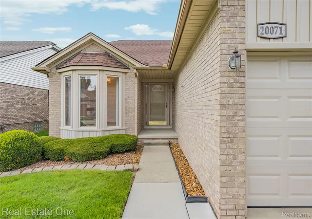 Photo 3 of Condo for sale at 20071 Ridgeway Ct, Clinton Charter Township Macomb, MI 48038 | MLS# 20261064042 | Listing updated on 2026-09-15