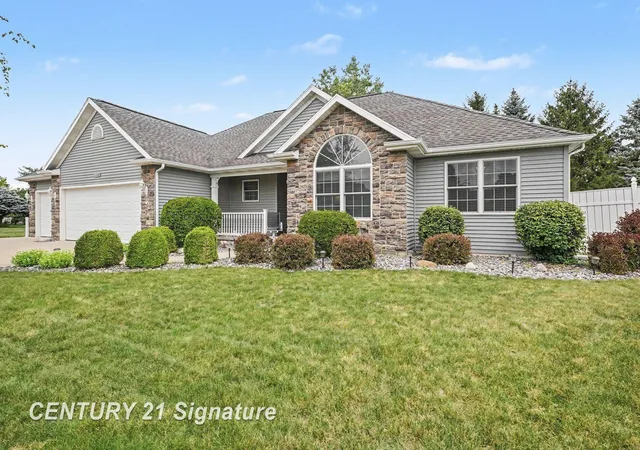 4th image of 4470 Meadow Creek Ct, Saginaw, MI 48603 | MLS# 61050218314