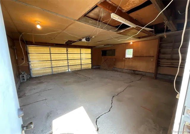 Photo 3 of Single family home for sale at 10119 Godfrey Rd, Bancroft, MI 48414 | MLS# 20261064050 | Listing updated on 2026-08-26