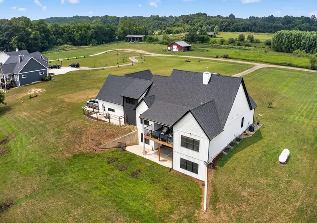 Photo 3 of Single family home for sale at 14275 Deer Path, Buchanan, MI 49107 | MLS# 69026042292 | Listing updated on 2026-09-02
