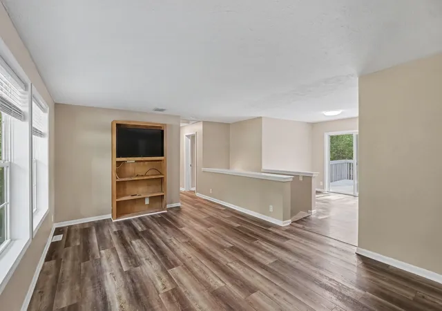 Photo 3 of Single family home for sale at 6780 Blue Lake Rd, Twin Lake, MI 49457 | MLS# 64026042293 | Listing updated on 2026-09-09