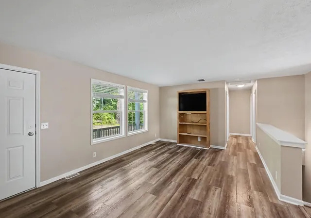 Photo 4 of Single family home for sale at 6780 Blue Lake Rd, Twin Lake, MI 49457 | MLS# 64026042293 | Listing updated on 2026-09-09