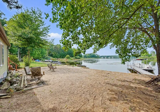 2nd image of 8221 S Island View Dr, Newaygo, MI 49337 | MLS# 65026042296