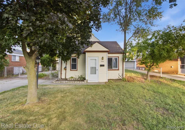 Photo 1 of Single family home for sale at 6662 N Gulley Rd, Dearborn Heights, MI 48127 | MLS# 20261064082 | Listing updated on 2026-08-18