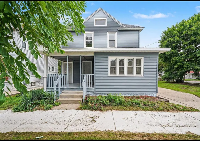 Photo 1 of Multi family home for sale at 1107 11th Street Nw, Grand Rapids, MI 49504 | MLS# 65026042304 | Listing updated on 2026-10-06