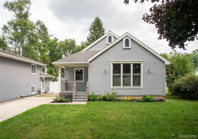 Photo 1 of Single family home for sale at 512 Rice Ave, Ypsilanti, MI 48197 | MLS# 20261064092 | Listing updated on 2026-08-29