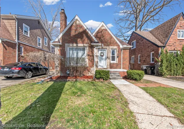 Photo 2 of Single family home for sale at 5928 Yorkshire Rd, Detroit, MI 48224 | MLS# 20261064095 | Listing updated on 2026-09-12