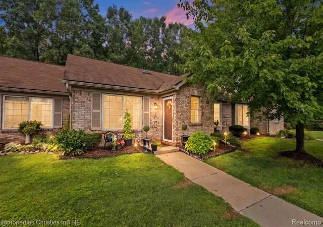 Condo for sale at 323 Countryside Ct, Highland, MI 48357 | MLS# 20261064097